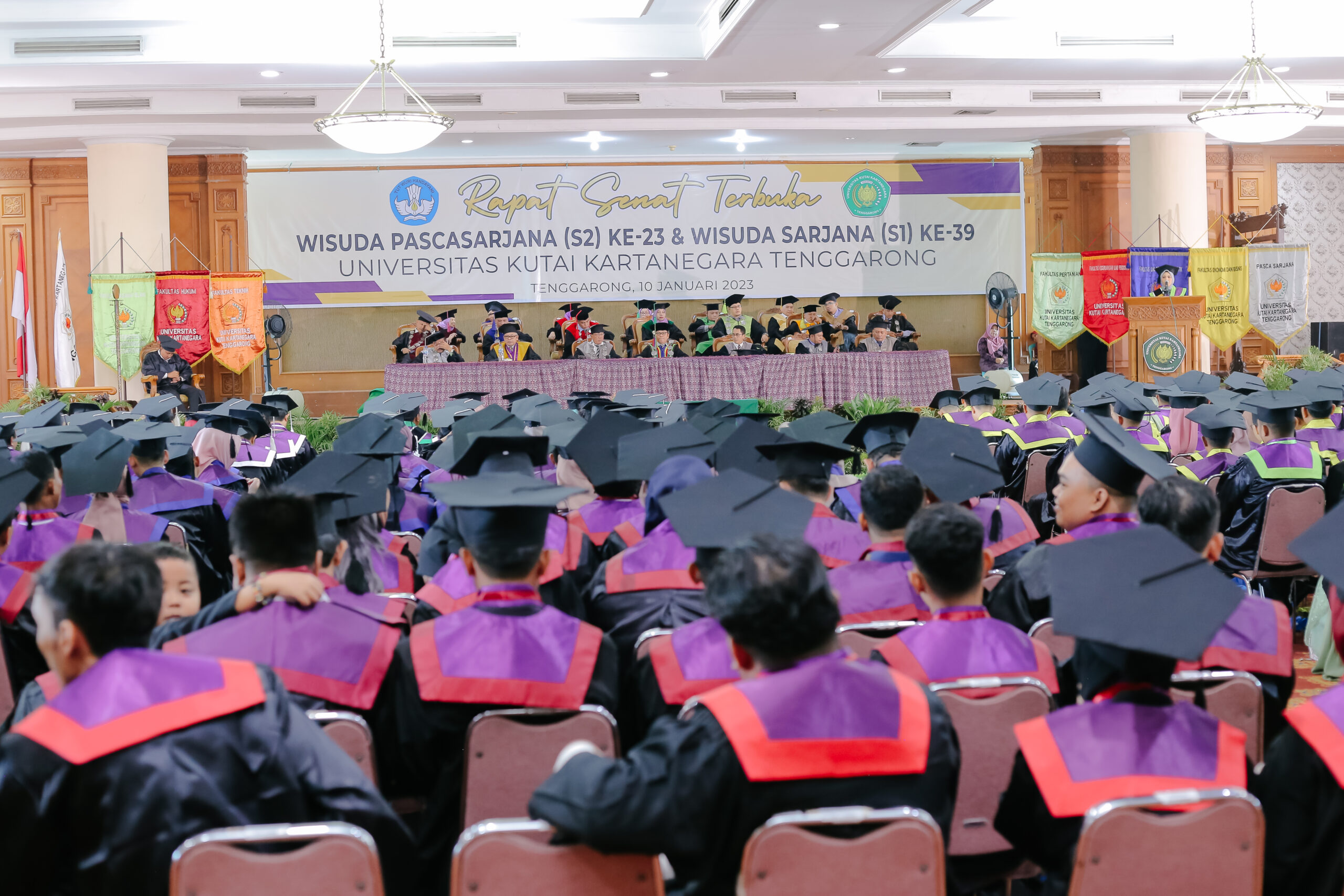 Unikarta Gelar Wisuda Pascasarjana Ke 23 And Sarjana Ke 39 Universitas Kutai Kartanegara 